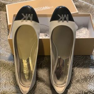 Michael Kors flats